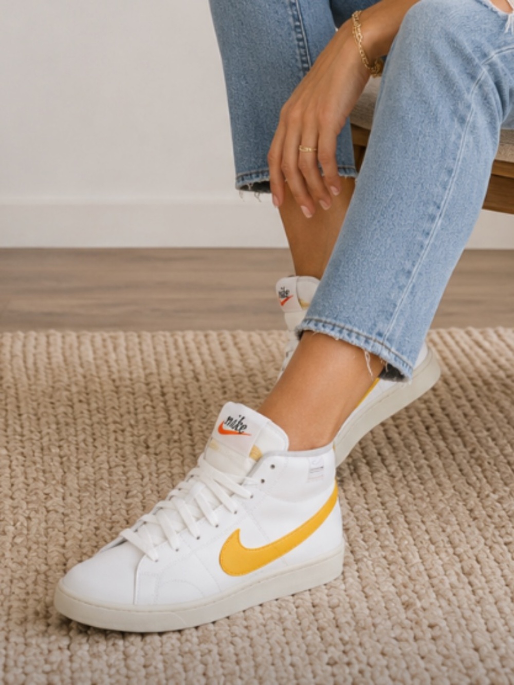 Nike Court Royale White Yellow Swoosh Sneakers Women’s 9.5 Classic